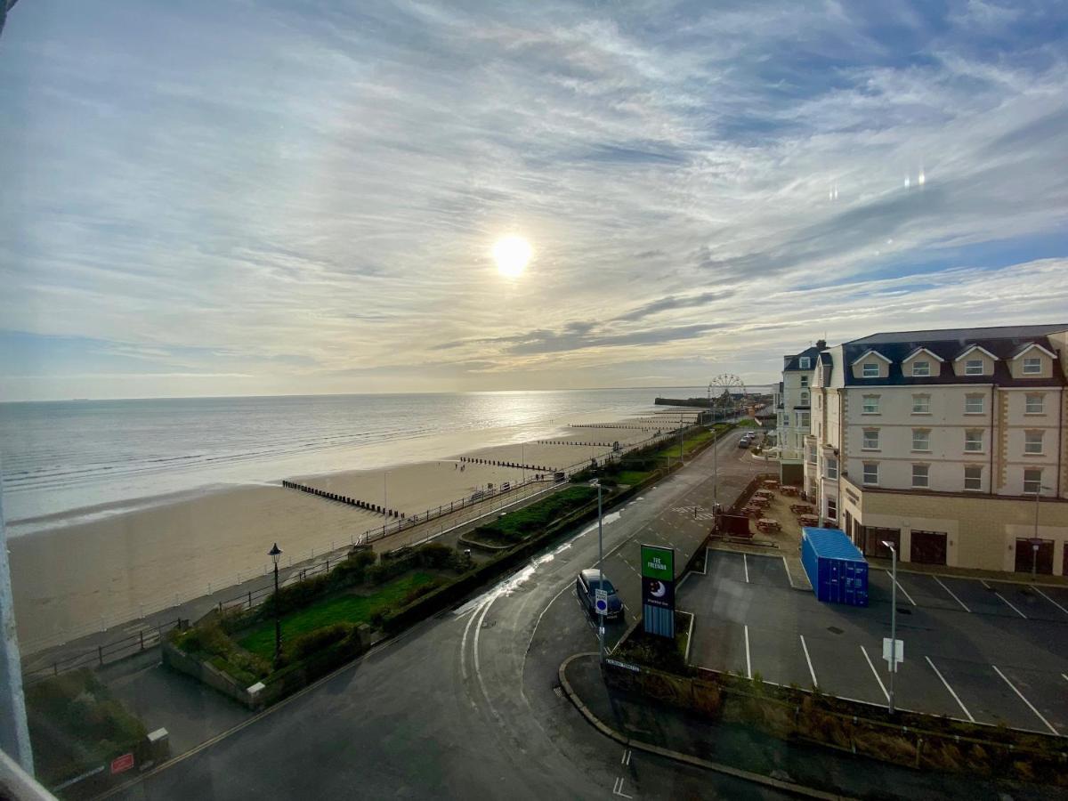 Oceana Holiday Apartments Bridlington Exterior photo