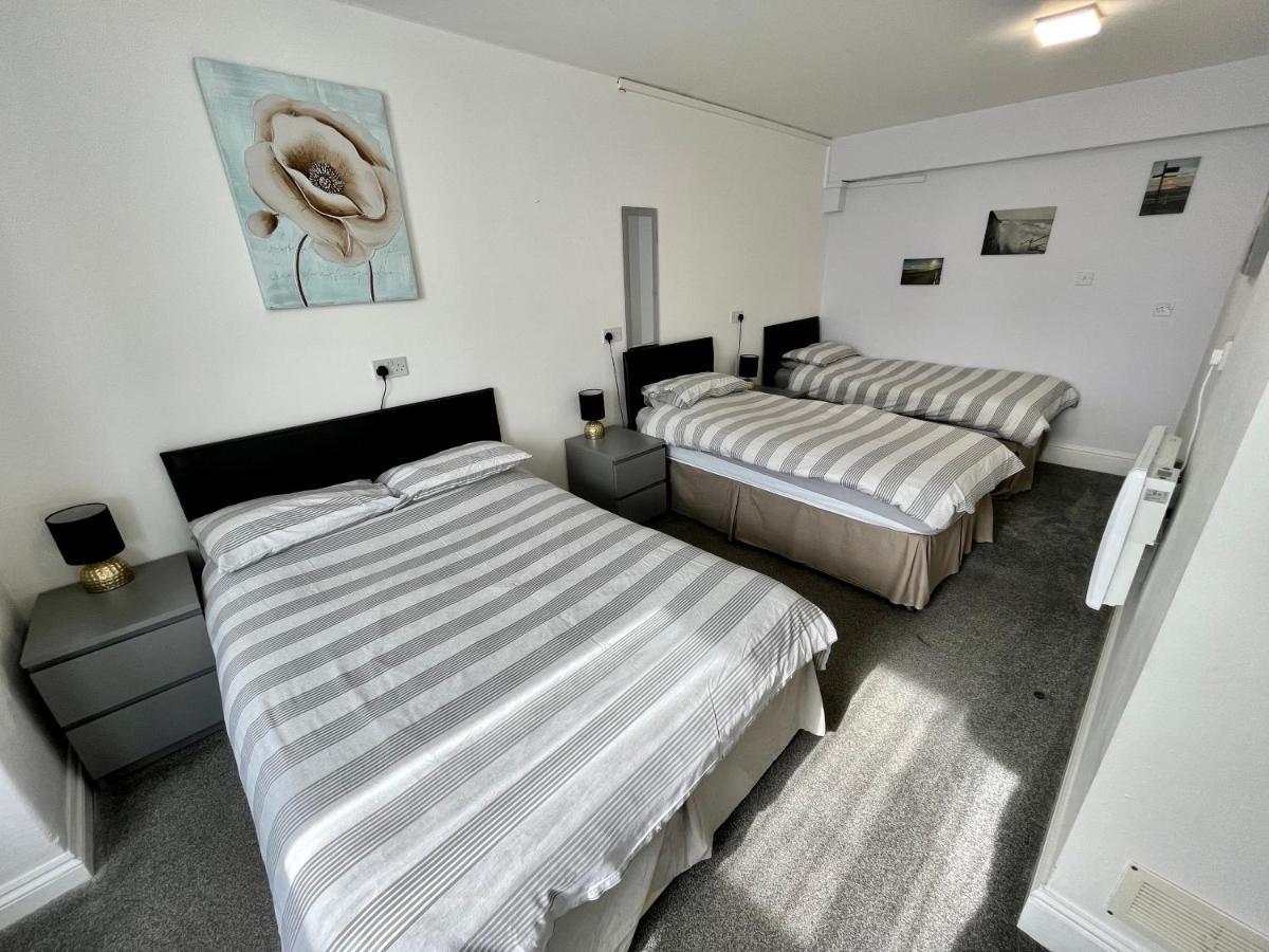 Oceana Holiday Apartments Bridlington Exterior photo