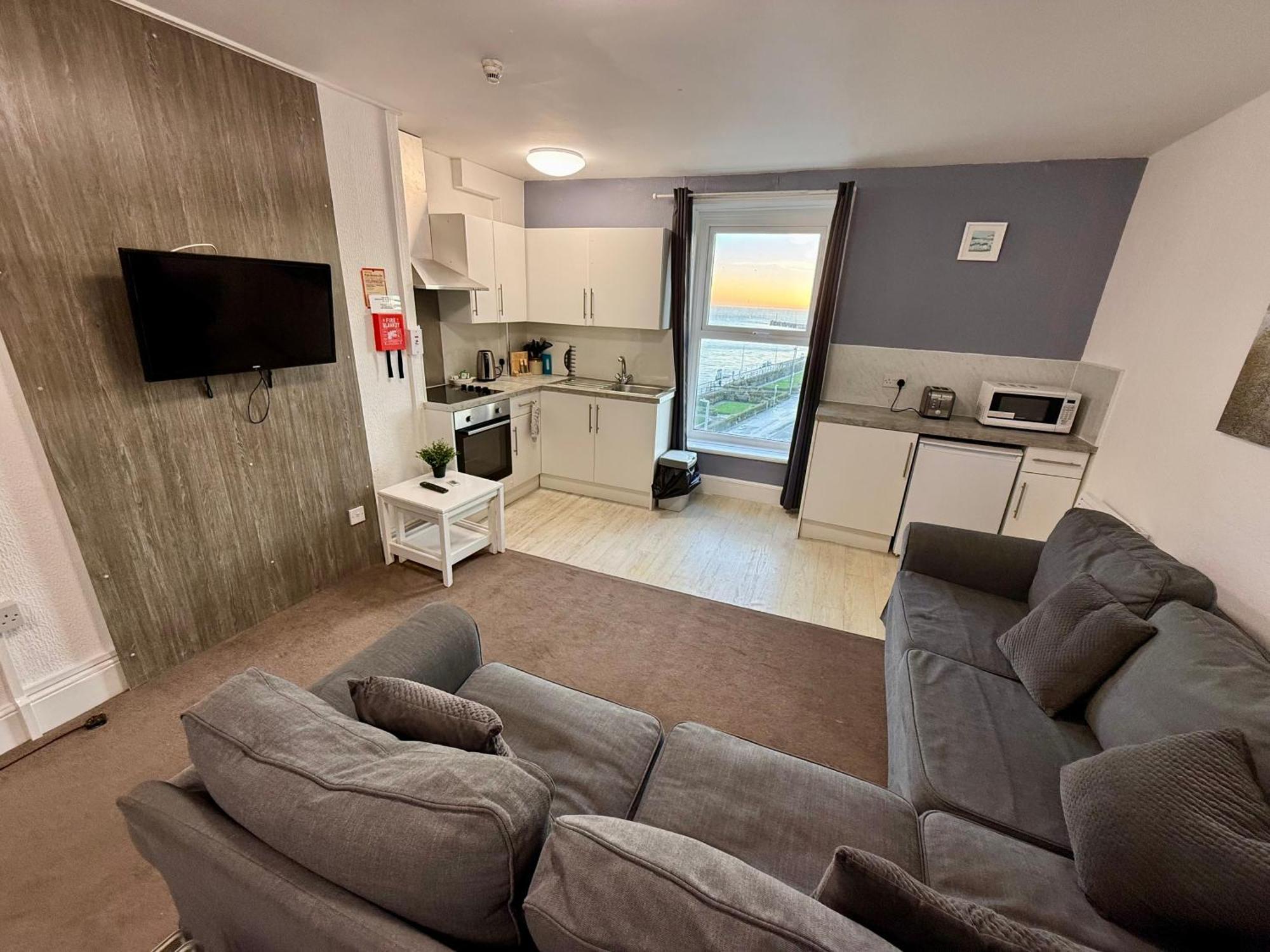 Oceana Holiday Apartments Bridlington Exterior photo
